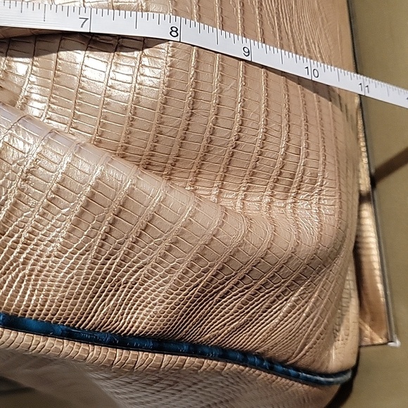 ***GREAT DEAL****Brahmin Tri color Purse - Picture 13 of 14